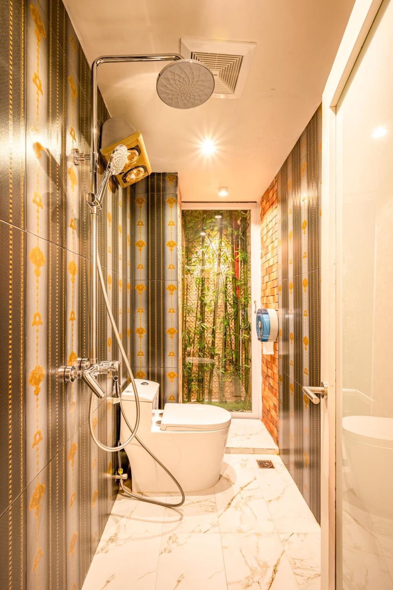 Mai Khách sạn