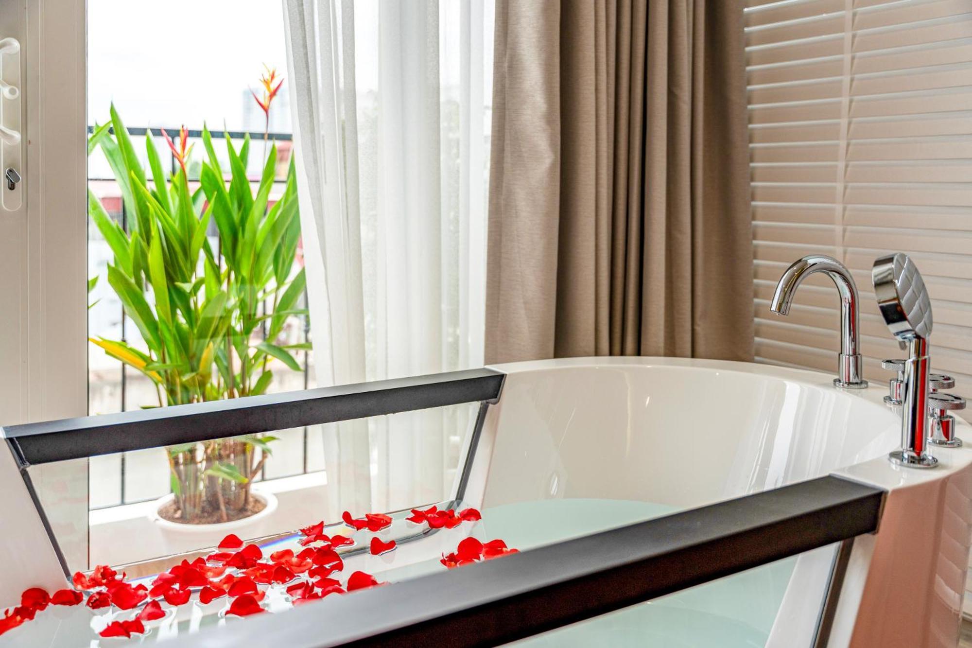 Khách sạn Mai Hà Nội